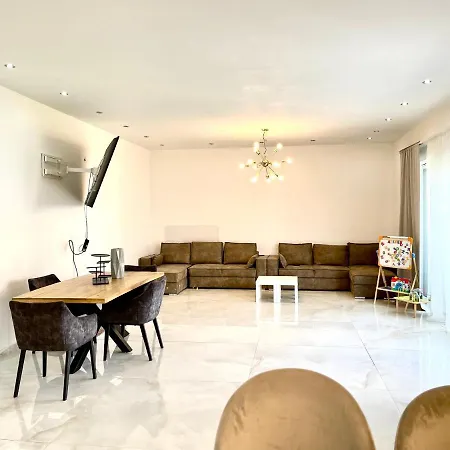 Holiday home 130m2 Mit Eigenem Garten Hannover